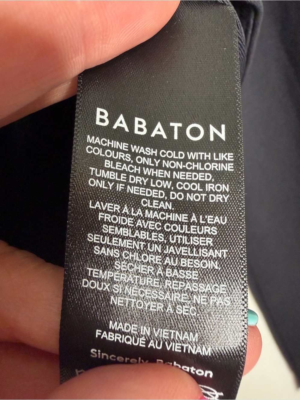 Babaton Contour Black Long Sleeve Crop Top Stretch Aritzia Capsule Size Small - Picture 5 of 6